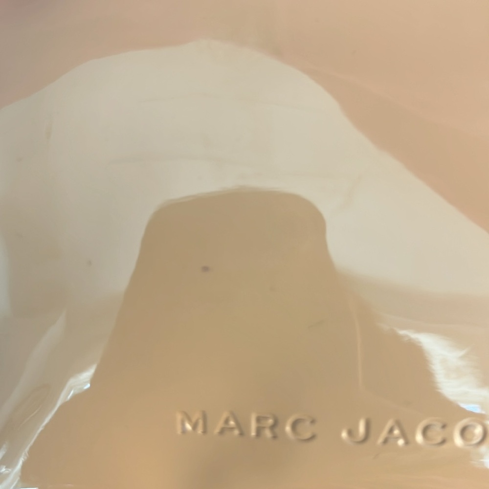 Marc Jacobs Beige Cosmetic Bag - Picture 6 of 6